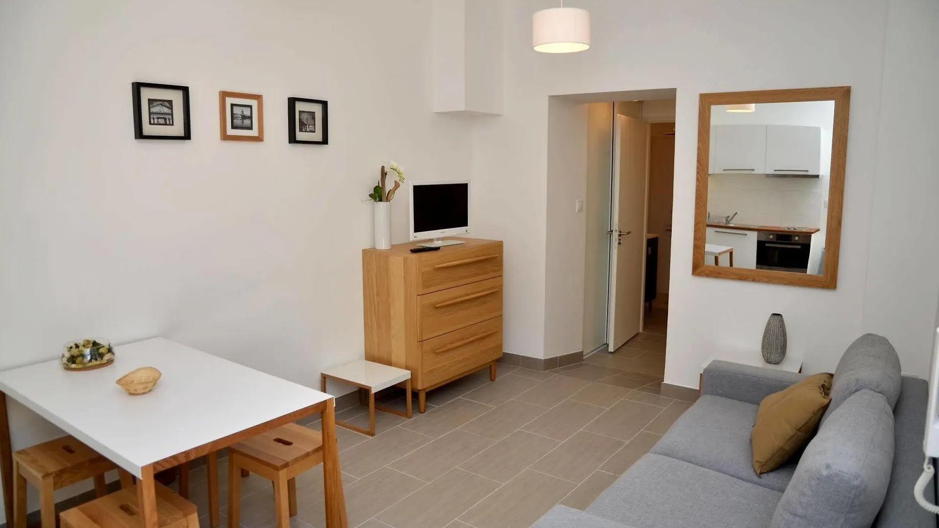 Le Clos Des Salins Apartment Toulouse 0*,